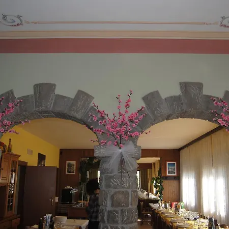 Hotel Val Di Luce *
